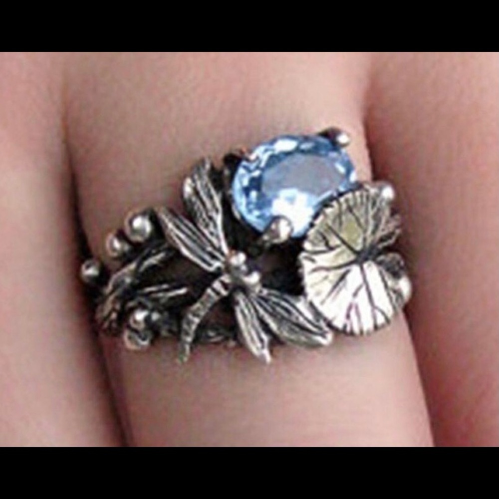 NWOT Statement Ring Sz 6 Dragonfly Lilly Pad